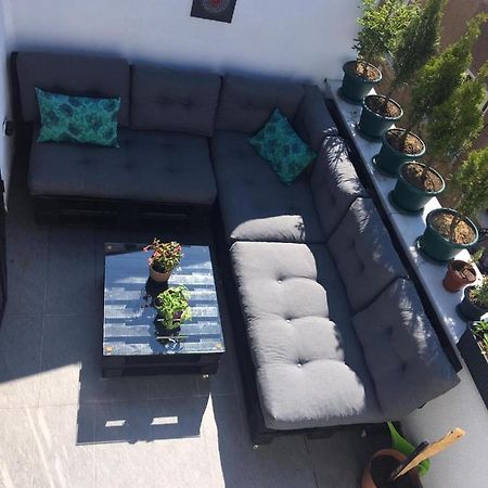 Duplex With Terrace In Center,5Mn Walk To Istiklal Istambul Exterior foto