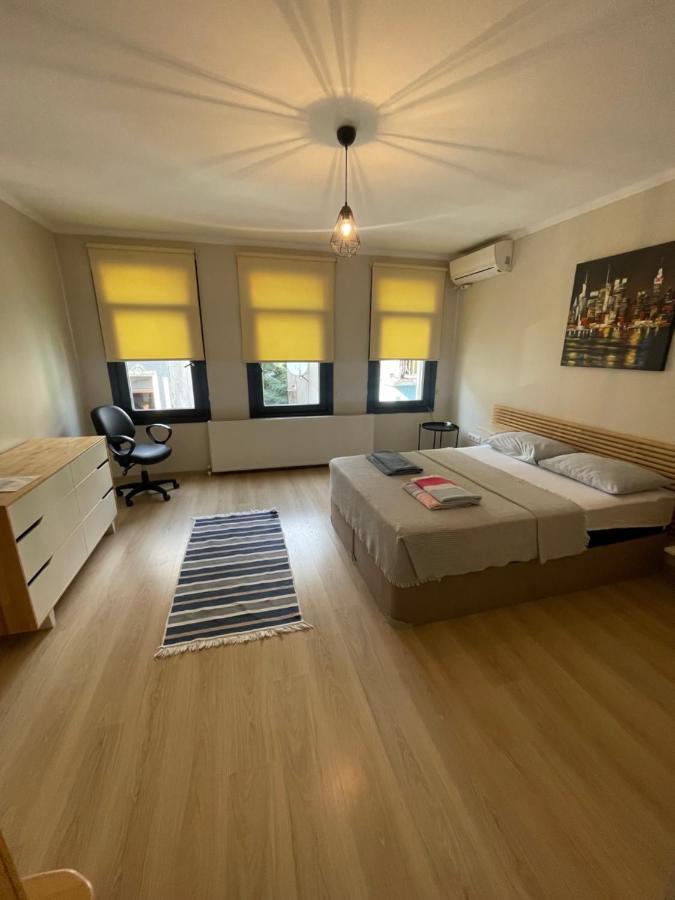 Duplex With Terrace In Center,5Mn Walk To Istiklal Istambul Exterior foto